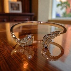 Swarovski Idyllia Feather Bangle Bracelet White Crystals Rose Gold